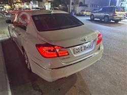 جێنسس G80
